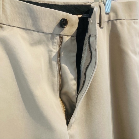 Haggar khaki trousers - Picture 3 of 11